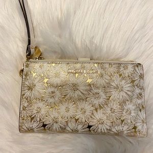 Michael Kors Wristlet